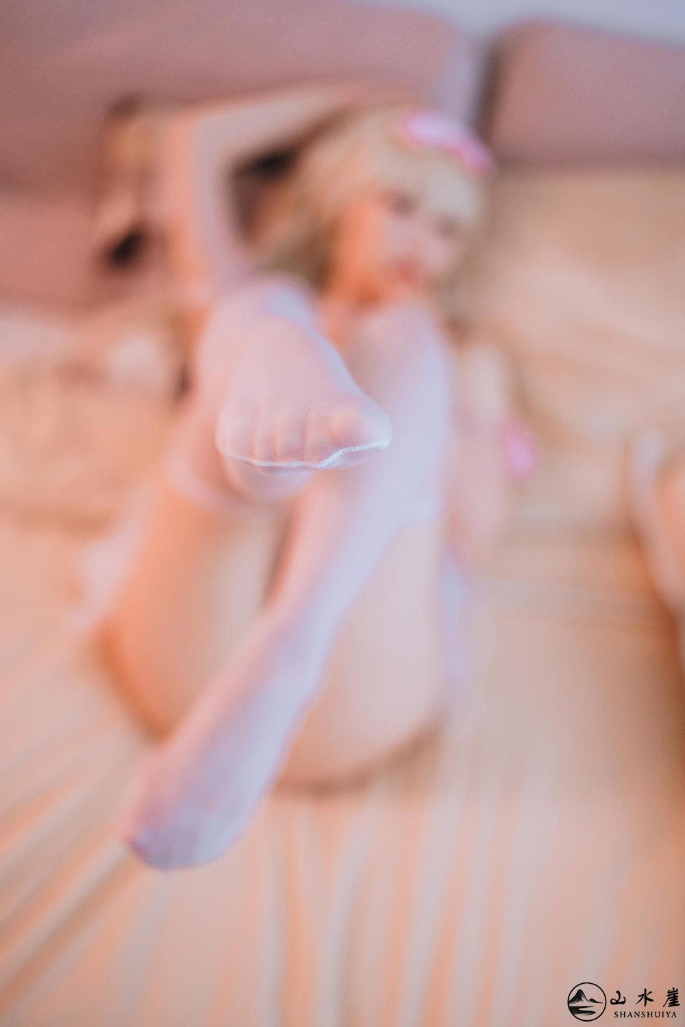 [图: d0f5733f6035c76c859b93d21edd0014.jpg]