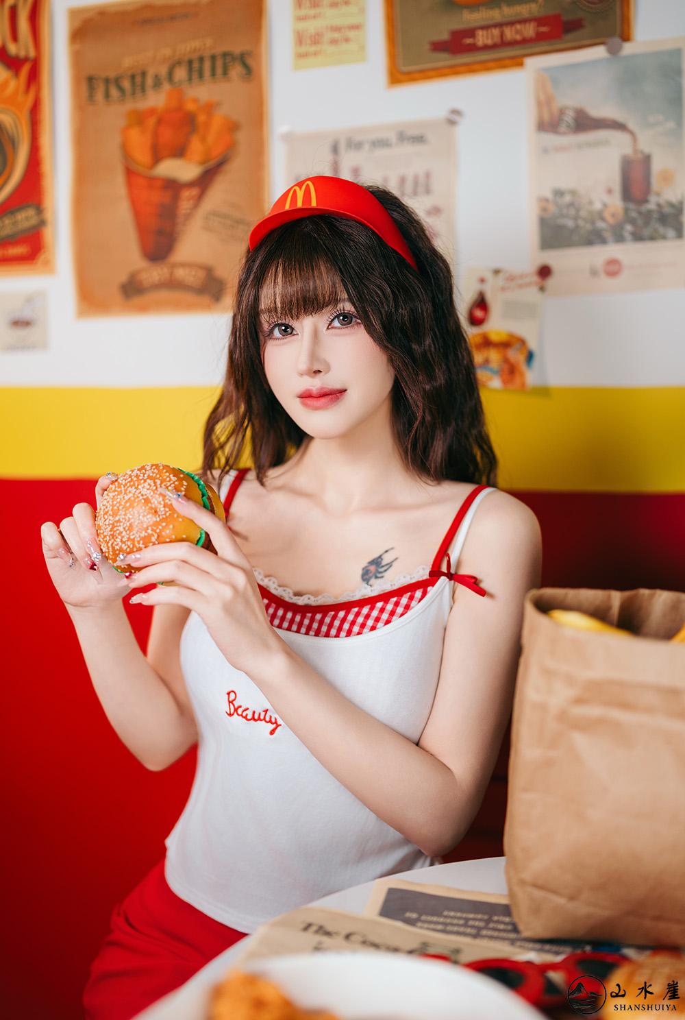 [图片：03b5e6a6ab3b92ba4cff101d4189c568.jpg]