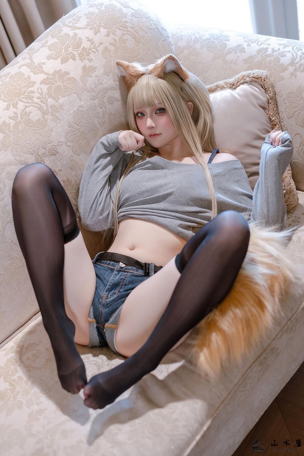 [图片：3ce7379cc26129635cac2e5bff5e3e33.jpg]