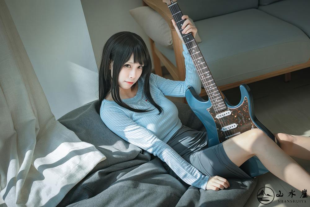 [图片：abf09e3bf7418b1cdf023b41d885e177.jpg]