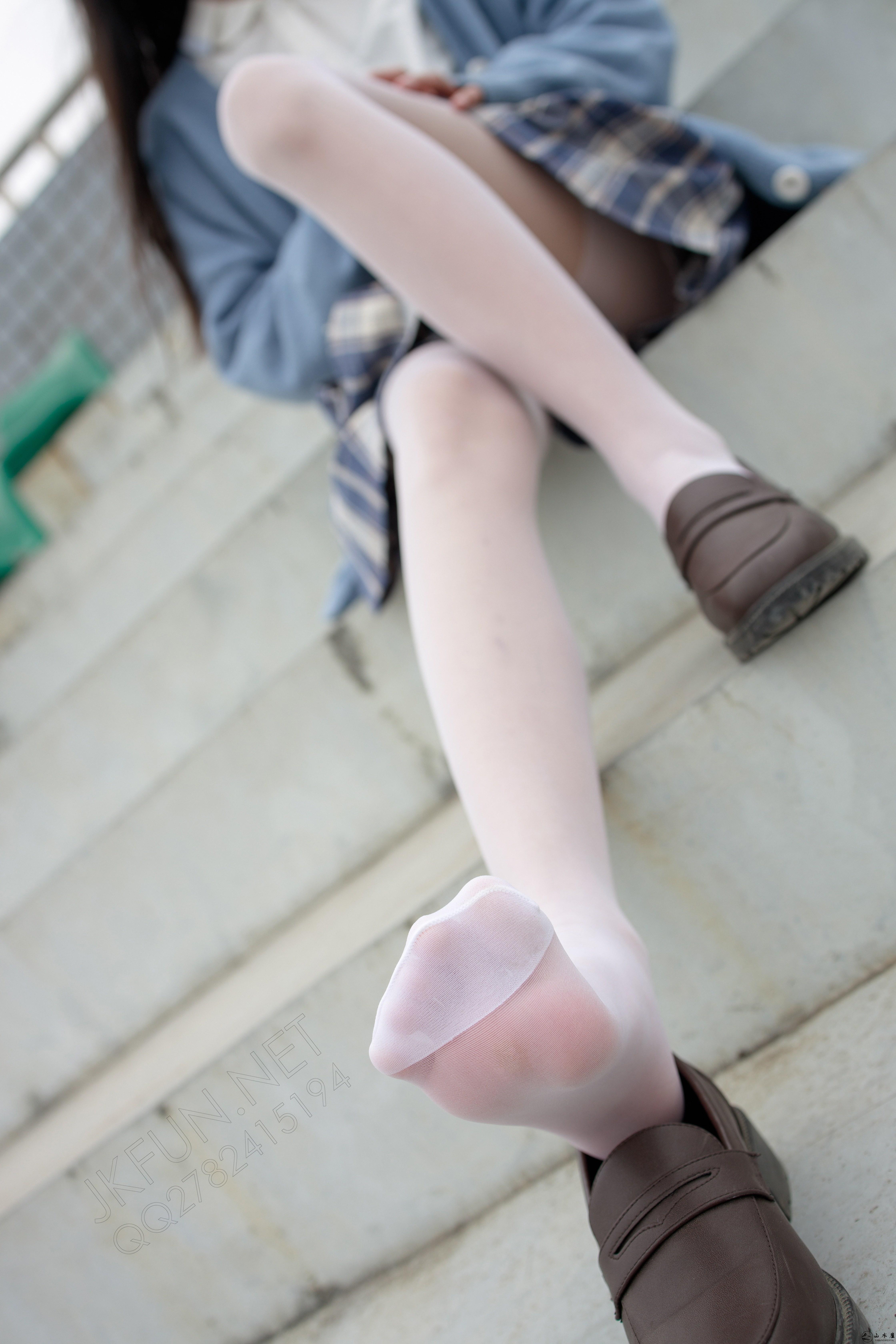 [图片：ce569dad5443b0d776ef70f9d97323bb.jpg]