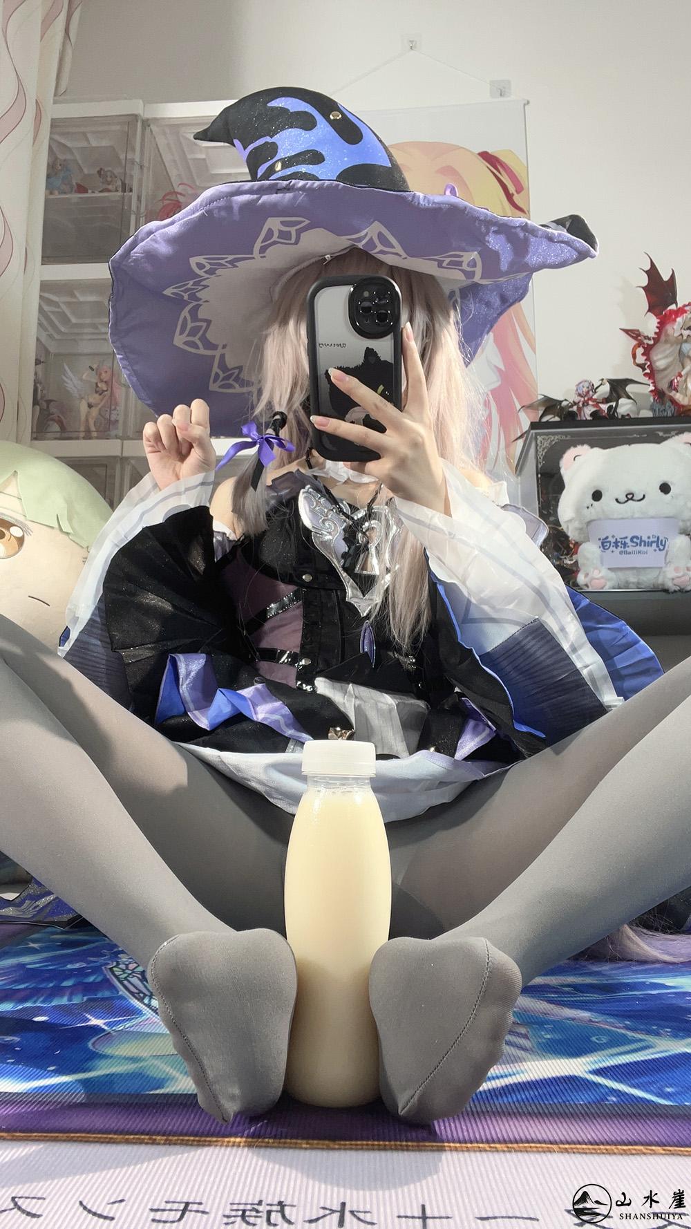 [图片：e8a7536ea30cbe5f519f4baed7ab2982.jpg]